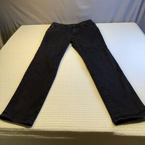 American Eagle Outfitters Men's Dark Jeans